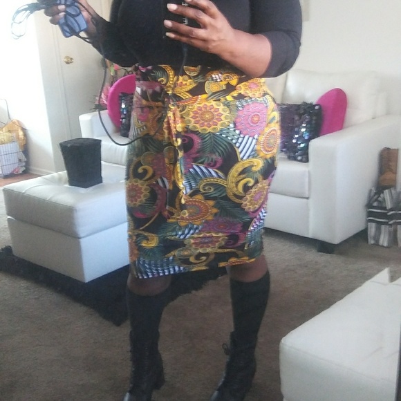Dresses & Skirts - Cute skirt